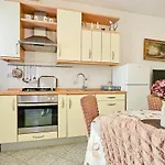 Apartment Enrica Novigrad Istria