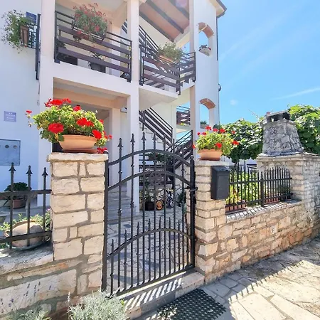 Apartment Enrica Novigrad Istria