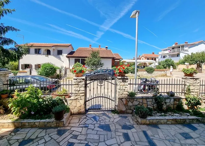 Enrica Novigrad Istria